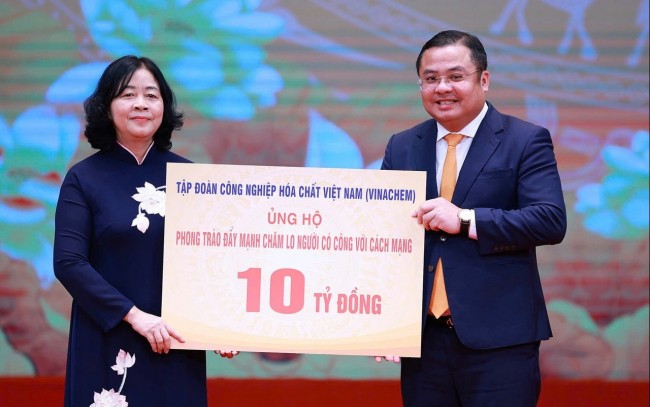 Vinachem đóng góp chăm lo người có công với cách mạng, lan tỏa truyền thống “Uống nước nhớ nguồn”