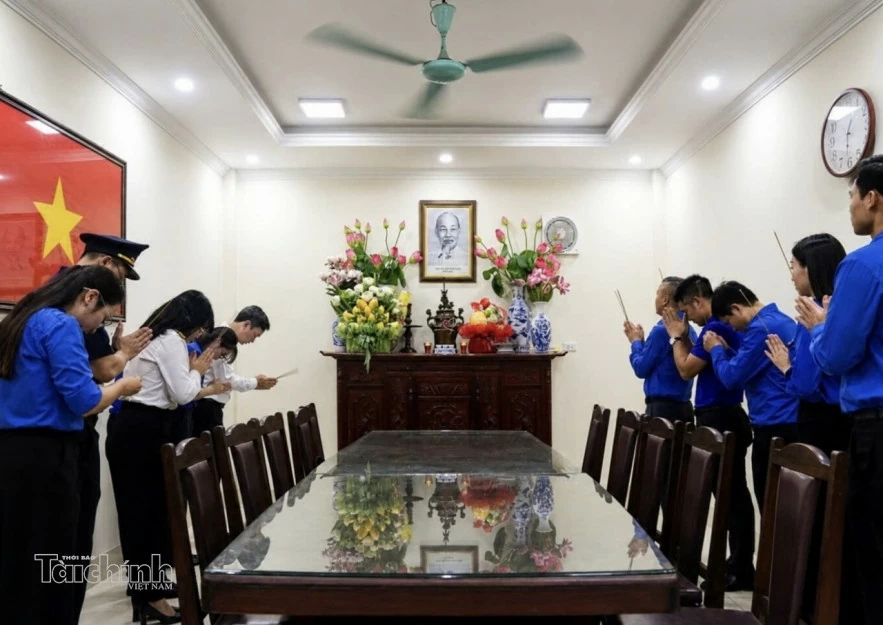 Tuổi trẻ Bộ Tài chính thắp sáng ngọn lửa tri ân các Anh hùng Liệt sĩ