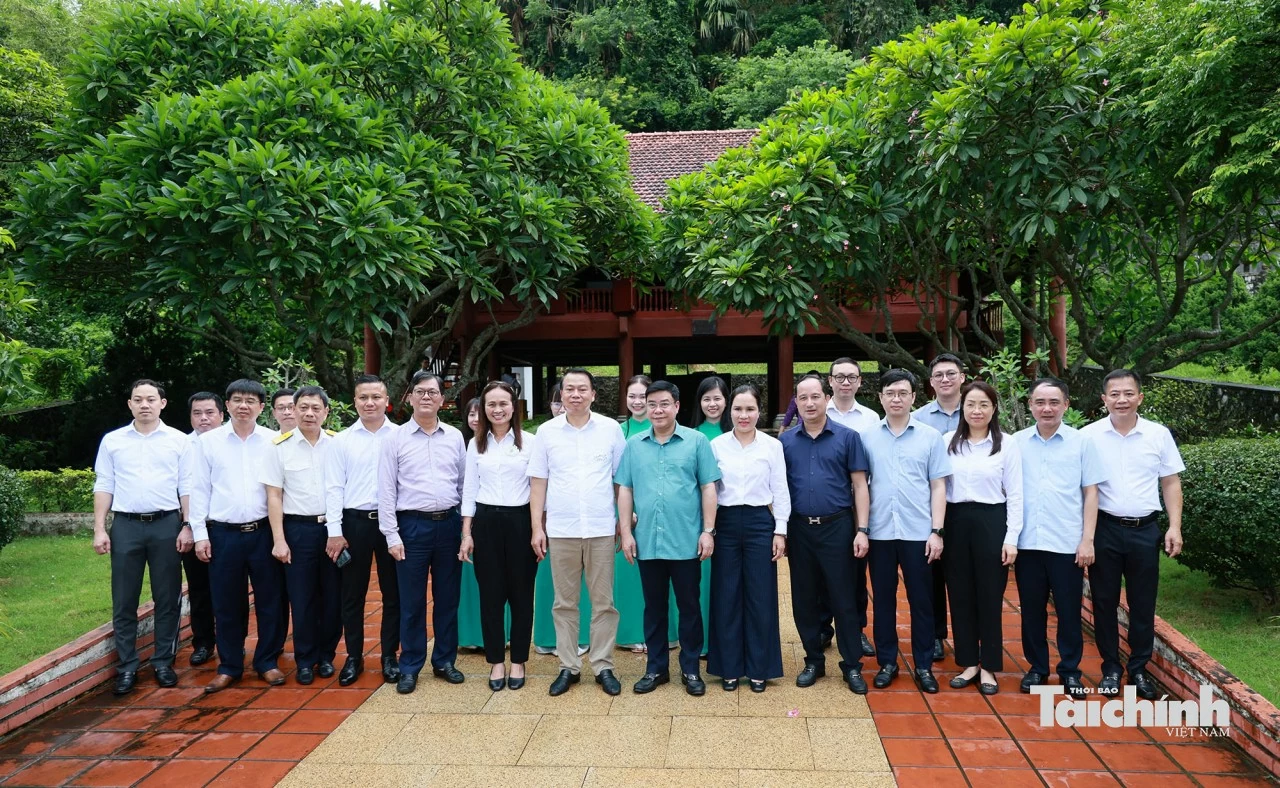 Về nguồn tri ân các thế hệ cán bộ ngành Tài chính