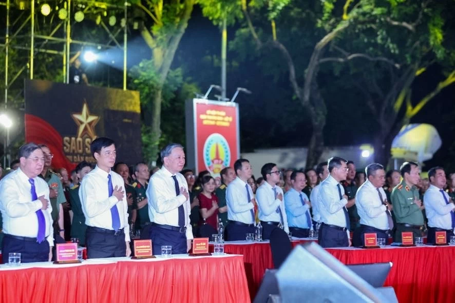 TRỰC TIẾP: Cầu truyền hình ‘Đi tìm đồng đội - Sao sáng dẫn đường’