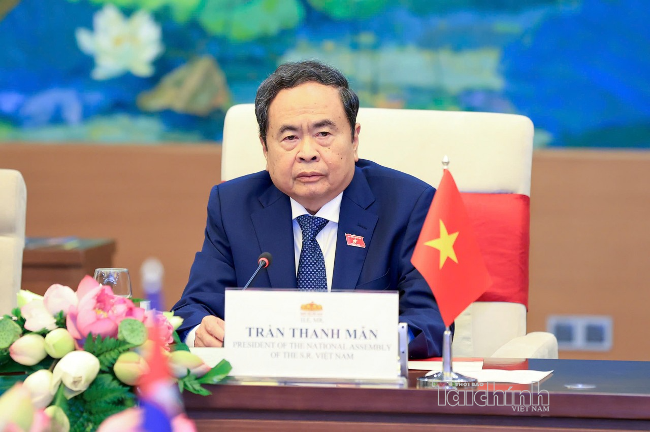 Chủ tịch Quốc hội Trần Thanh Mẫn chủ trì Lễ đón và Hội đàm với Chủ tịch Quốc hội Campuchia Samdech Khuon Sudary
