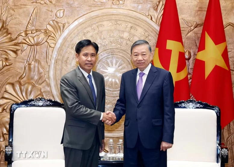 Thúc đẩy hợp tác tư pháp Việt Nam - Lào theo hướng hiện đại Thúc đẩy hợp tác tư pháp Việt Nam - Lào theo hướng hiện đại