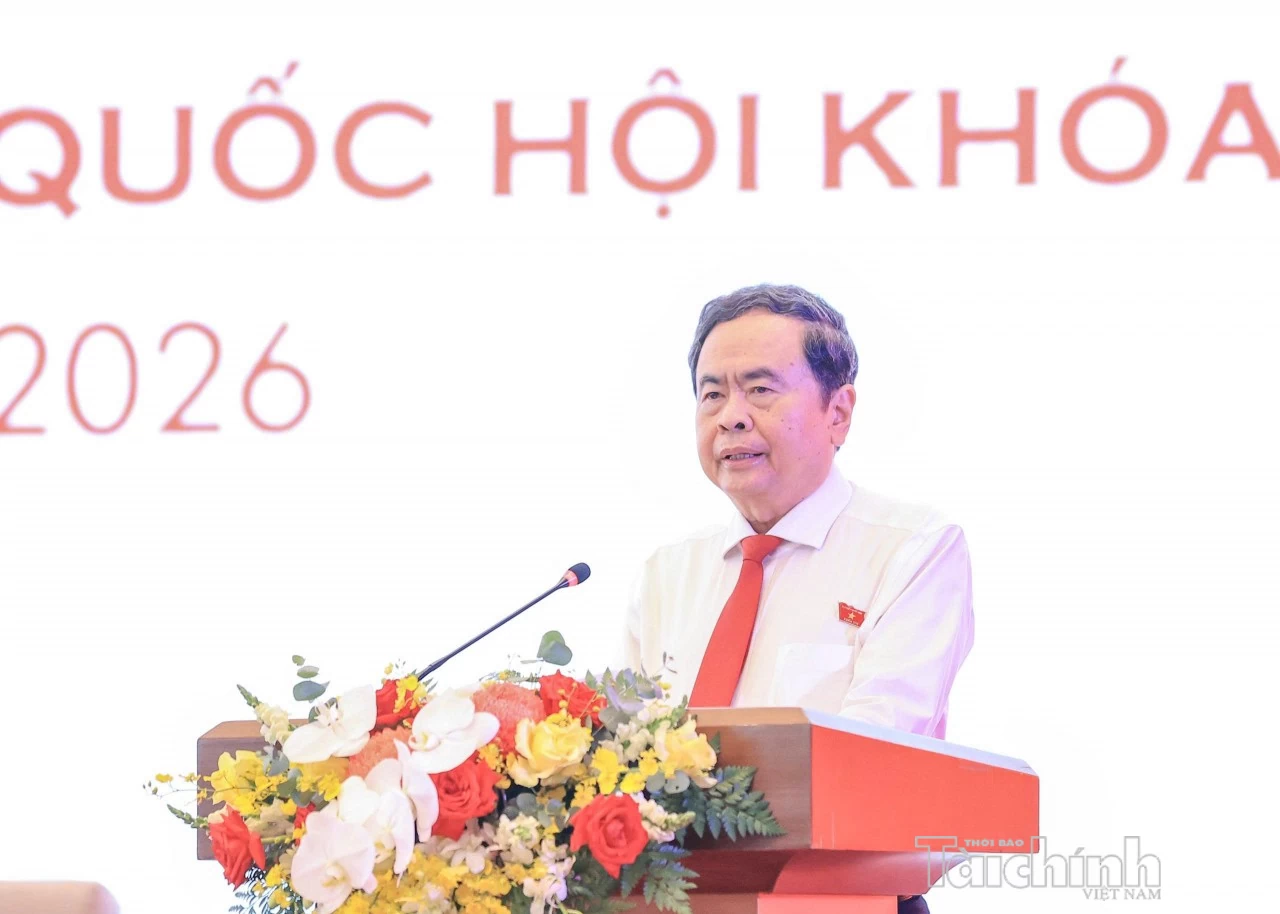 Chủ tịch Quốc hội: Không giám sát những vấn đề mới bằng tư duy cũ