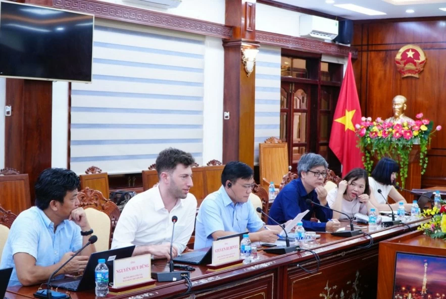 Thành viên Đoàn công tác WB tại buổi làm việc với lãnh đạo tỉnh Gia Lai. Ảnh: Kim Loan.