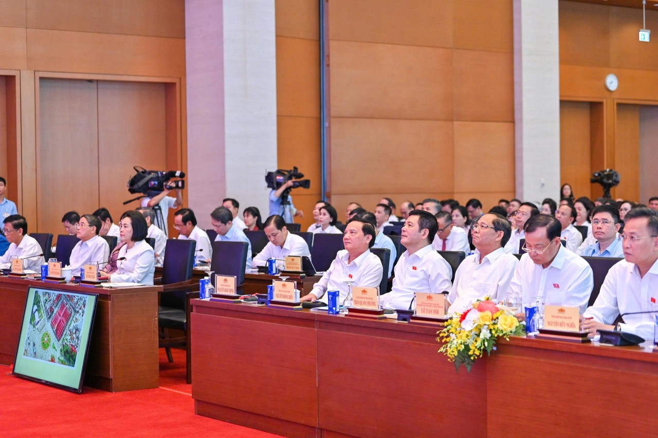 Quốc hội cần giám sát làm rõ trách nhiệm quản lý thị trường vàng