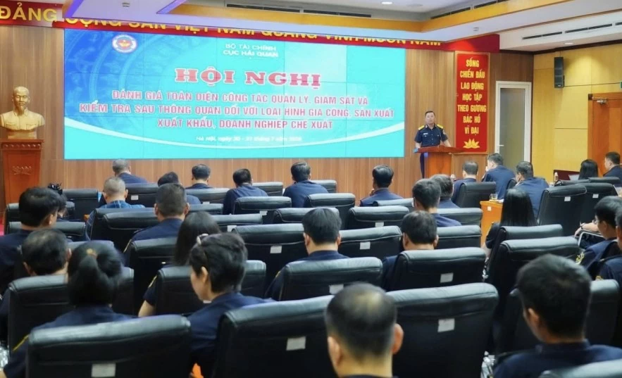 Tìm giải pháp nâng hiệu quả quản lý, kiểm tra sau thông quan đối với doanh nghiệp gia công, chế xuất Hải quan tìm giải pháp nâng cao hiệu quả quản lý doanh nghiệp gia công, chế xuất