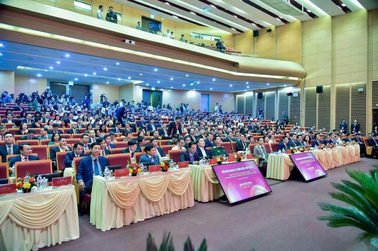 Nâng tầm công tác đối ngoại địa phương, huy động hiệu quả các nguồn lực quốc tế phục vụ phát triển Nâng tầm công tác đối ngoại địa phương, huy động hiệu quả các nguồn lực quốc tế phục vụ phát triển