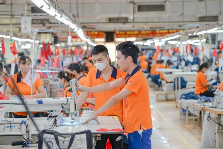 Việt Nam nhập siêu 20,52 tỷ USD hàng hóa trong 7 tháng đầu năm Việt Nam nhập siêu 20,52 tỷ USD hàng hóa trong 7 tháng đầu năm
