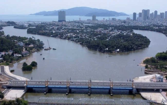 Kho bạc Nhà nước khu vực XIV nâng hiệu quả kiểm soát chi và thanh toán vốn đầu tư công