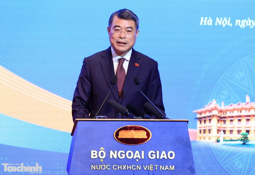 Ngoại giao phục vụ phát triển: Lấy kết quả thực chất làm thước đo Ngoại giao phục vụ phát triển: Lấy kết quả thực chất làm thước đo
