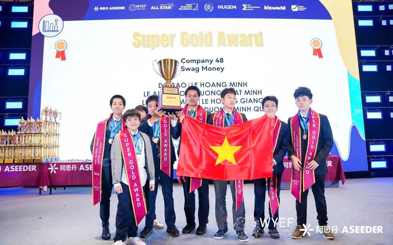 Việt Nam lần đầu lên ngôi vô địch với giải Siêu Vàng tại Diễn đàn Kinh tế Thanh niên Thế giới