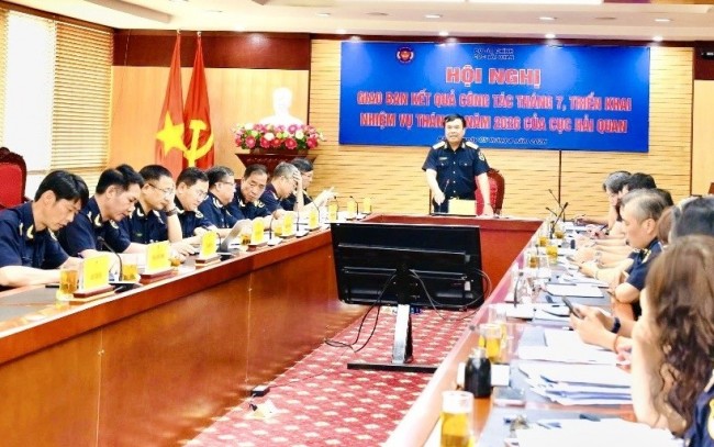 Thu ngân sách từ xuất nhập khẩu đạt gần 310.000 tỷ đồng