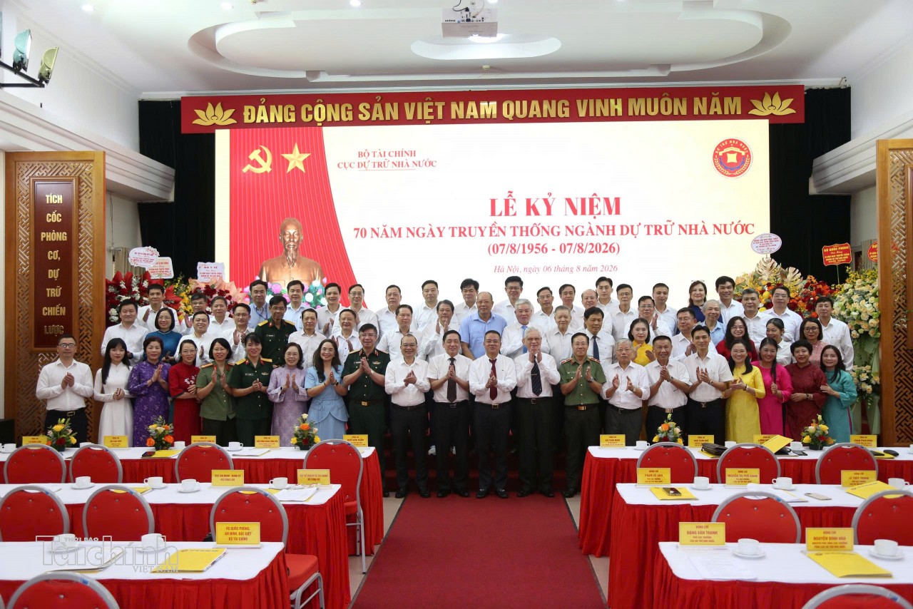 Kỷ niệm 70 năm ngày truyền thống ngành Dự trữ Nhà nước Kỷ niệm 70 năm ngày truyền thống ngành Dự trữ Nhà nước