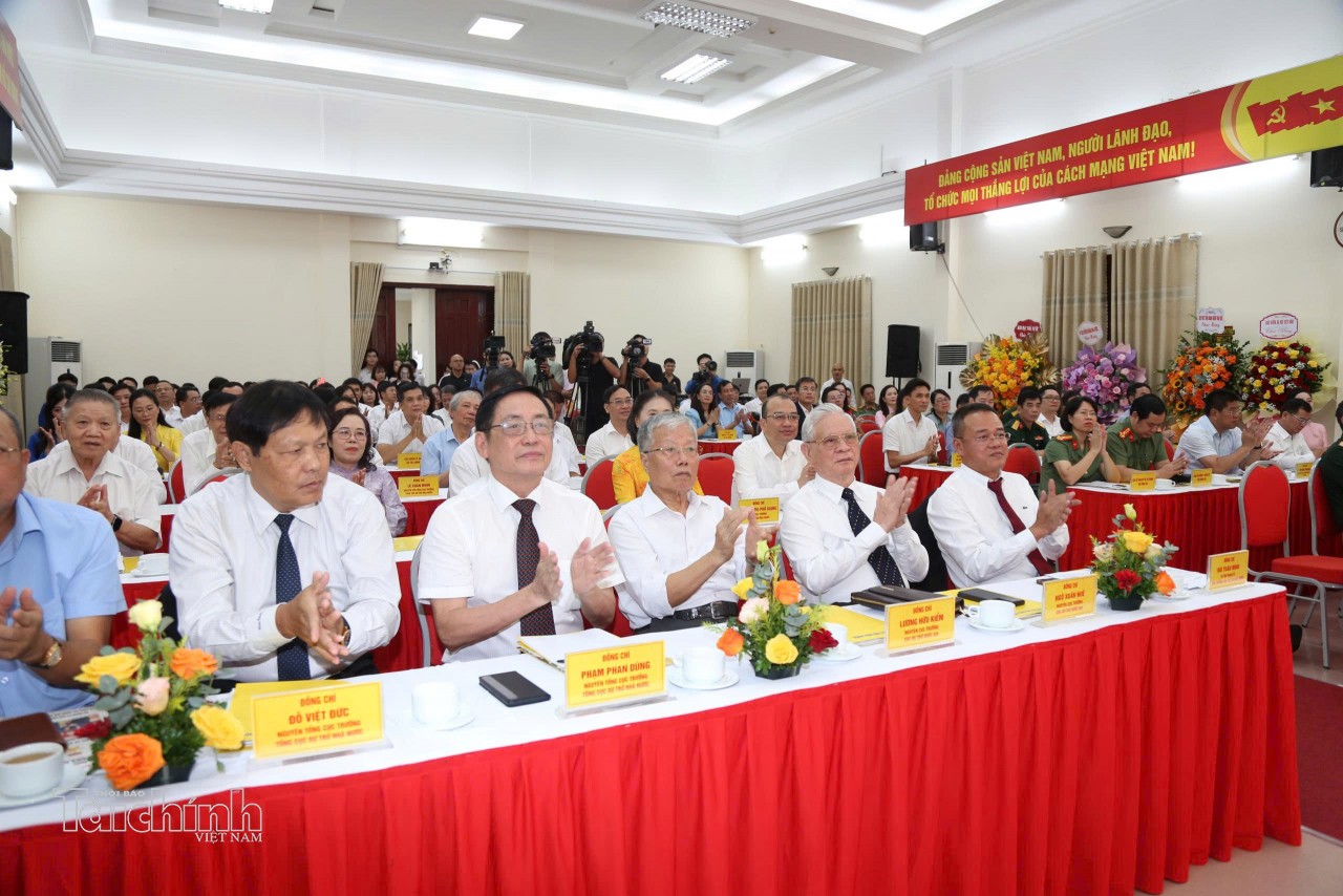 Kỷ niệm 70 năm ngày truyền thống ngành Dự trữ Nhà nước Kỷ niệm 70 năm ngày truyền thống ngành Dự trữ Nhà nước