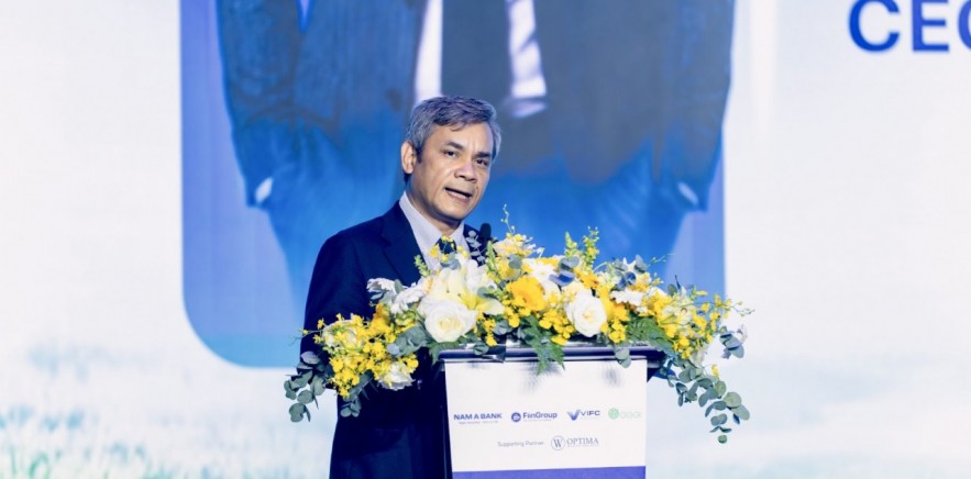 Hoàn thiện hệ thống tiêu chuẩn và hạ tầng thị trường để khơi thông dòng vốn xanh Hoàn thiện hệ thống tiêu chuẩn và hạ tầng thị trường để khơi thông dòng vốn xanh
