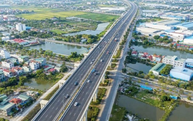 Mở thêm tuyến đường chiến lược, tạo dư địa phát triển mới cho vùng Thủ đô