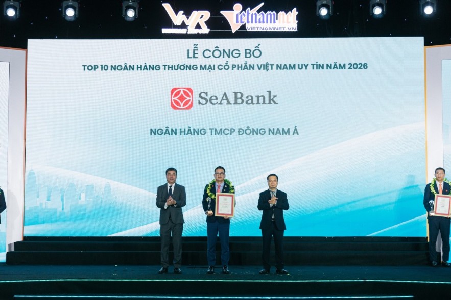 SeABank được vinh danh trong 2 bảng xếp hạng uy tín SeABank được vinh danh trong 2 bảng xếp hạng uy tín