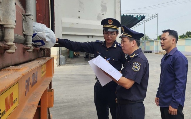 Bộ Tài chính công bố sửa đổi, bãi bỏ thủ tục hành chính hải quan về phân loại máy móc