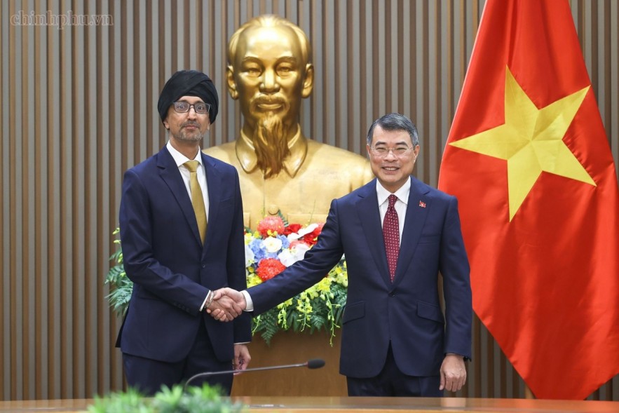 Việt Nam hoan nghênh và sẵn sàng tạo điều kiện thuận lợi cho các doanh nghiệp Singapore đầu tư tại Việt Nam