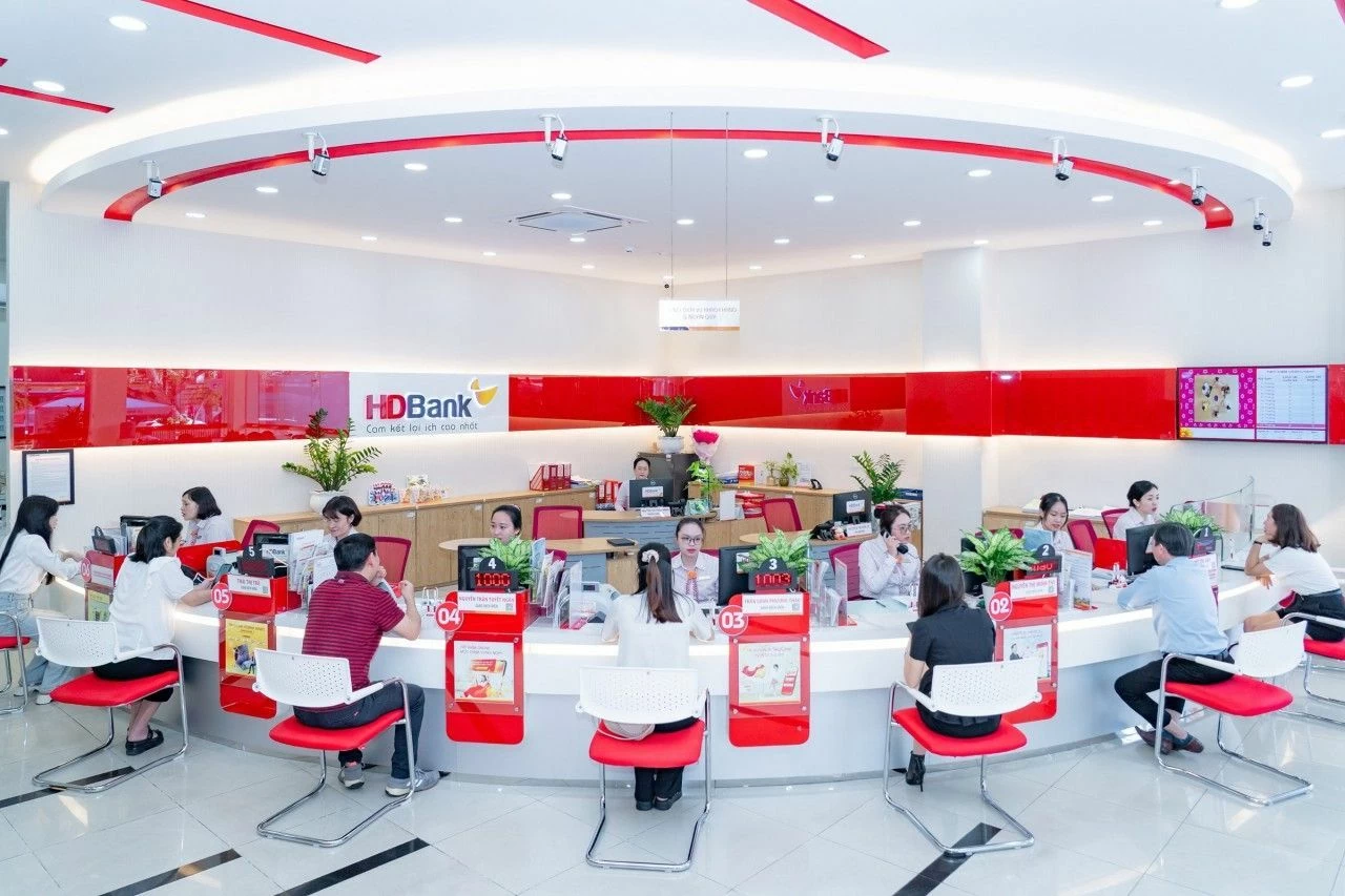HDBank rộng dư địa tín dụng, cùng doanh nghiệp đón nhịp tăng trưởng mới cuối năm HDBank rộng dư địa tín dụng, cùng doanh nghiệp đón nhịp tăng trưởng mới cuối năm
