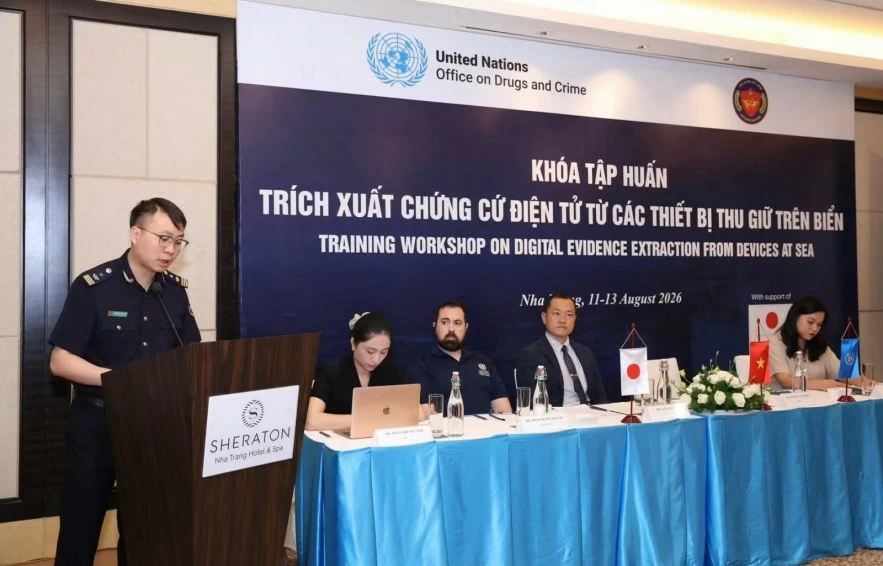 Hải quan Việt Nam và UNODC phối hợp tập huấn nâng cao năng lực thực thi pháp luật trên biển Hải quan Việt Nam và UNODC phối hợp tập huấn nâng cao năng lực thực thi pháp luật trên biển