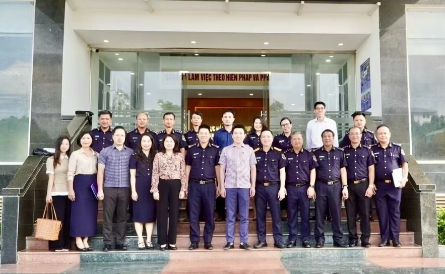 Đưa tiếng nói từ cửa khẩu vào quá trình hoàn thiện pháp luật hải quan Cao Bằng: Đưa tiếng nói từ cửa khẩu vào quá trình hoàn thiện pháp luật hải quan