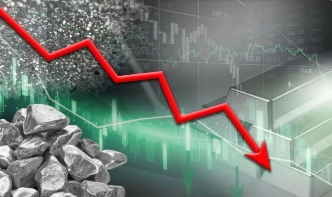Ngày 18/8: Giá bạc đồng loạt đảo chiều giảm