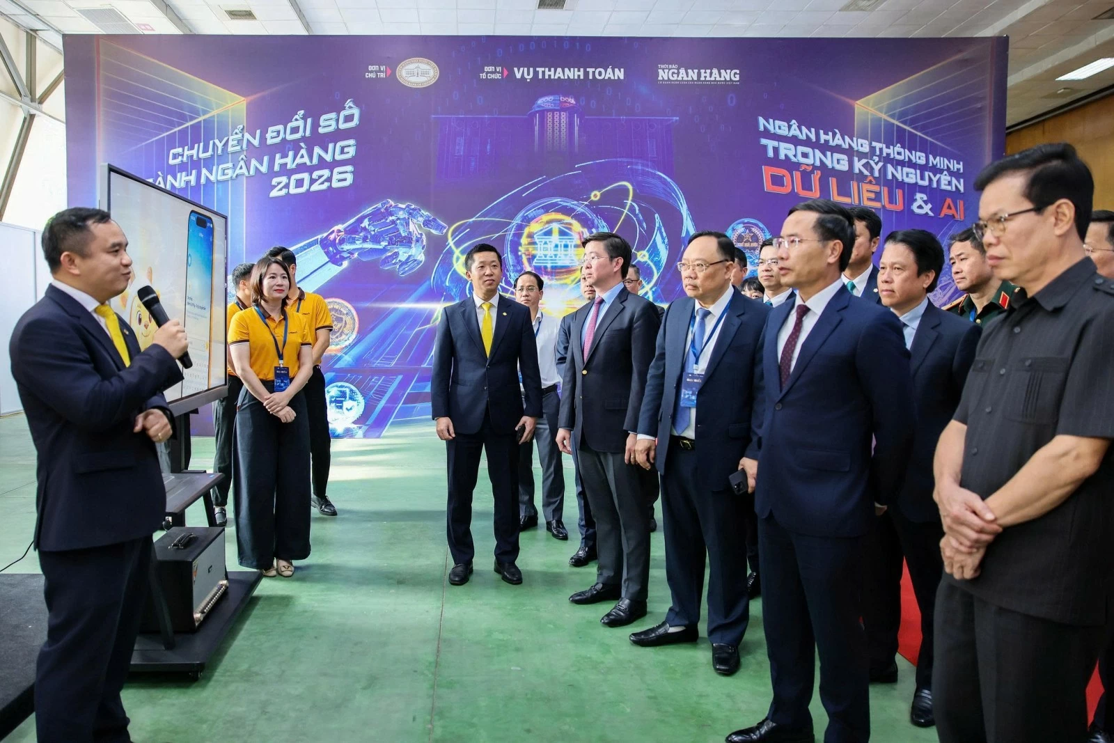 Từ LPBank Plus đến Lộc Phát Shop: LPBank giới thiệu các giải pháp số tại sự kiện Chuyển đổi số ngành Ngân hàng Từ LPBank Plus đến Lộc Phát Shop: LPBank giới thiệu các giải pháp số tại sự kiện Chuyển đổi số ngành Ngân hàng
