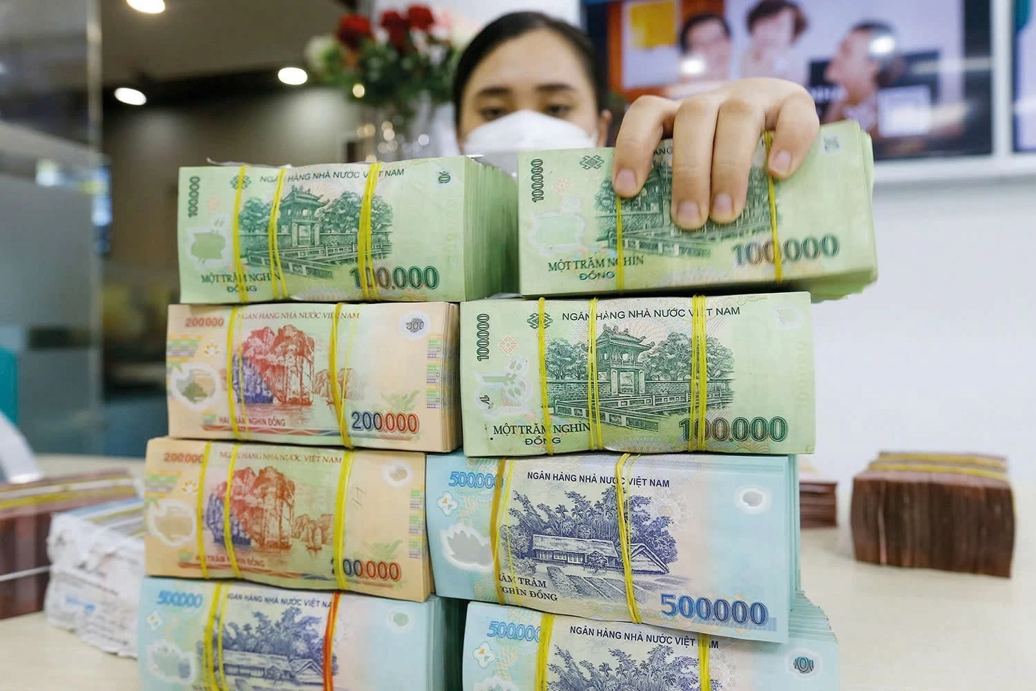 Tăng tính minh bạch và bảo vệ nhà đầu tư trái phiếu doanh nghiệp Tăng tính minh bạch và bảo vệ nhà đầu tư trái phiếu doanh nghiệp