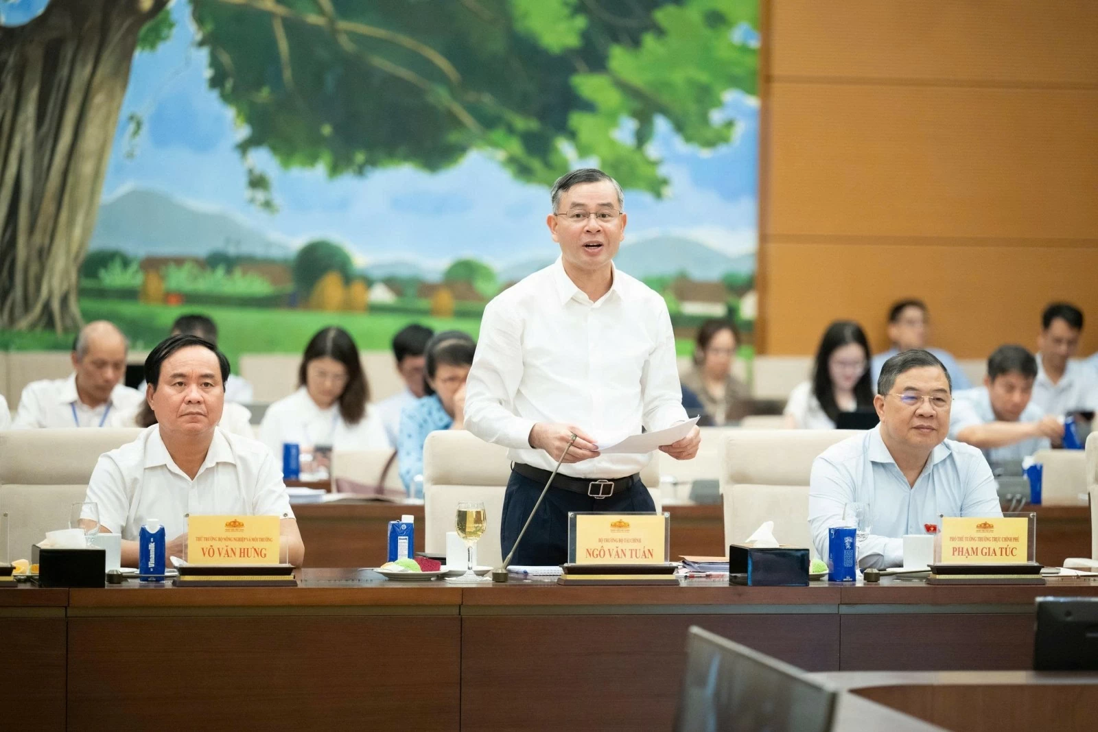 Đất lấn biển phải thuộc sở hữu của Nhà nước