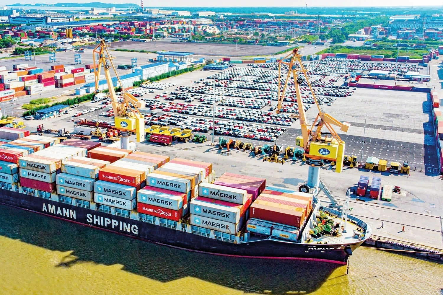 Nhập siêu và bài toán nội lực của tăng trưởng