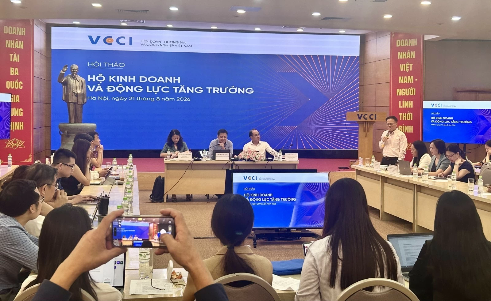 Chính sách tài khóa tạo thêm nguồn lực cho hộ kinh doanh Chính sách tài khóa tạo thêm nguồn lực cho hộ kinh doanh
