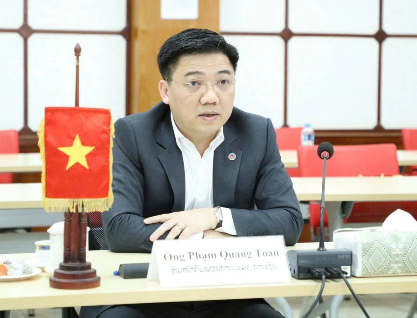 Bộ Tài chính bàn giao các dự án hợp tác đầu tư xây dựng cơ sở đào tạo ngành Tài chính tại Lào Bộ Tài chính bàn giao các dự án hợp tác đầu tư xây dựng cơ sở đào tạo ngành Tài chính tại Lào