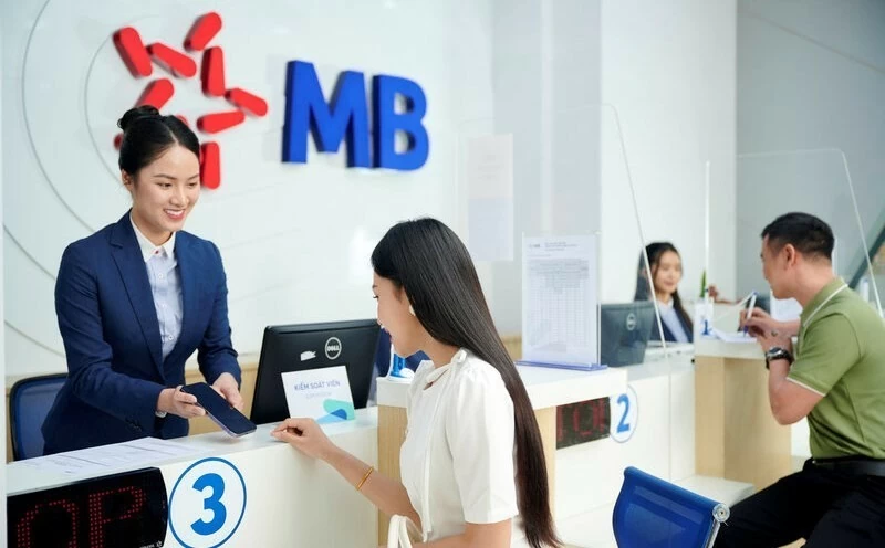 Viettel chi gần 1.200 tỷ đồng mua cổ phiếu MBB, vốn điều lệ MB sắp vượt mốc 100.000 tỷ đồng
