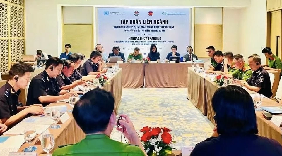 Hải quan và Công an nâng cao kỹ năng điều tra tại cửa khẩu Hải quan và Công an nâng cao kỹ năng điều tra tại cửa khẩu