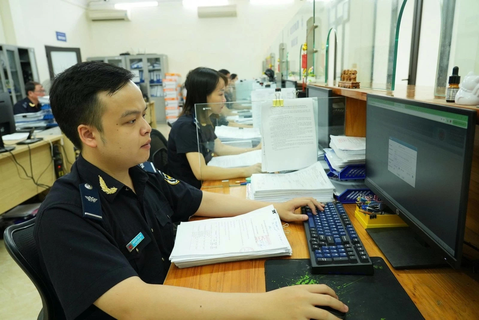 Hải quan mở rộng kênh hỗ trợ, kết nối dữ liệu phục vụ doanh nghiệp Hải quan mở rộng kênh hỗ trợ, kết nối dữ liệu phục vụ doanh nghiệp