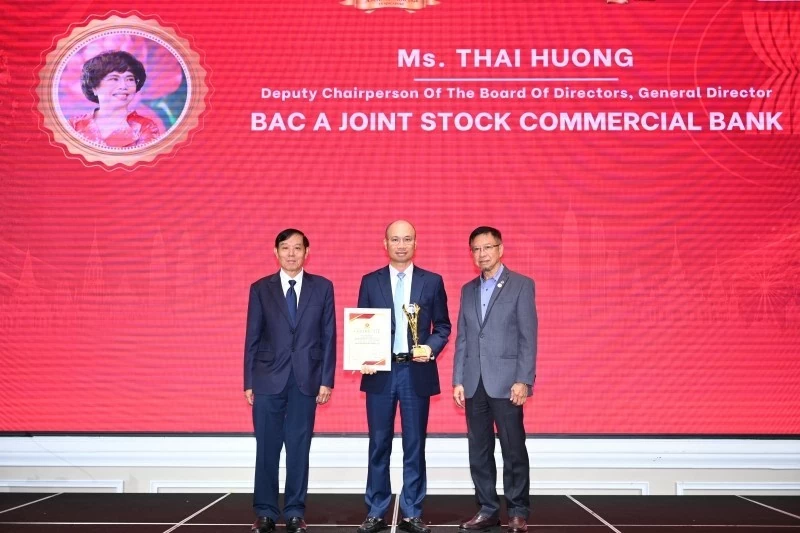 BAC A BANK tiếp tục được vinh danh tại ASEAN Award 2026 BAC A BANK tiếp tục được vinh danh tại ASEAN Award 2026