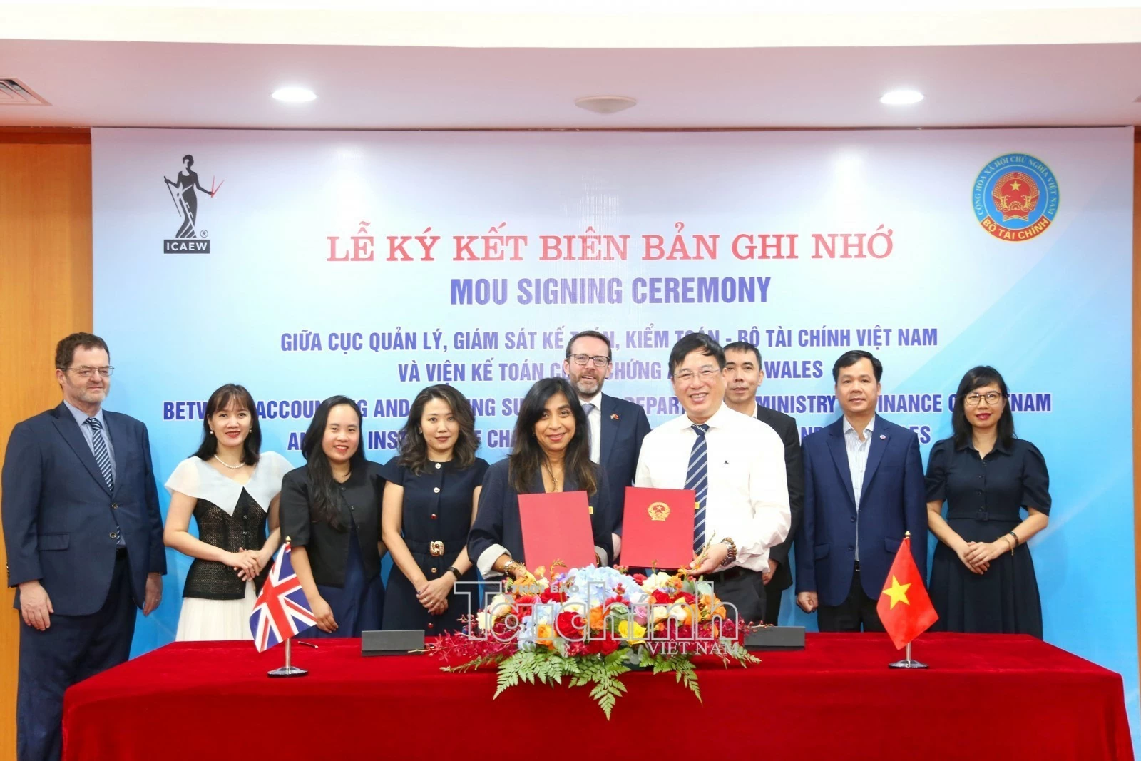Bộ Tài chính và ICAEW xây dựng quan hệ đối tác trong lĩnh vực kế toán và kiểm toán Bộ Tài chính và ICAEW xây dựng quan hệ đối tác trong lĩnh vực kế toán và kiểm toán
