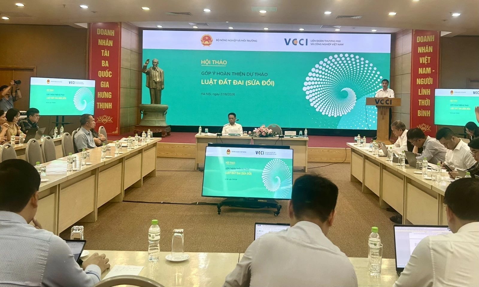 Sửa Luật Đất đai theo hướng giảm thủ tục, tăng minh bạch Sửa Luật Đất đai theo hướng giảm thủ tục, tăng minh bạch