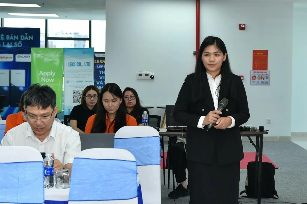Mở không gian hợp tác Việt Nam - Lào trong chuyển đổi số, bán dẫn và AI
