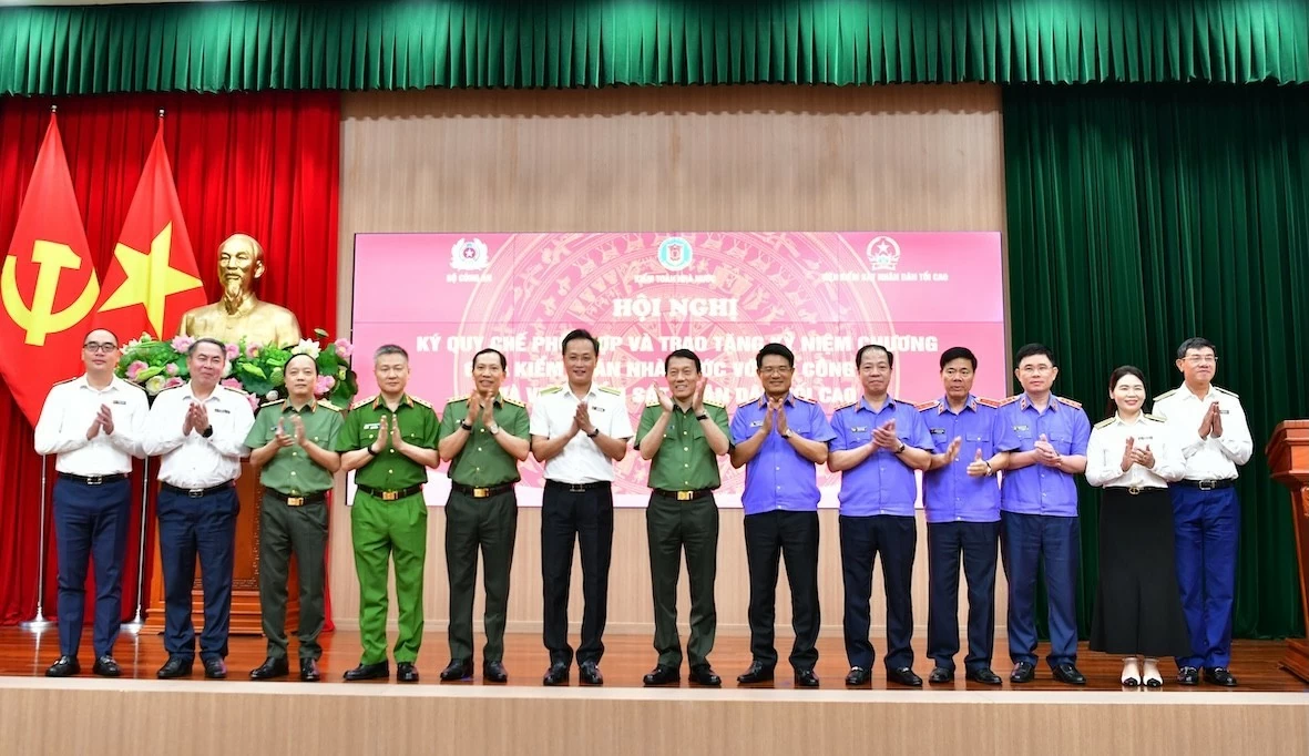 Kiểm toán nhà nước ký quy chế phối hợp với Bộ Công an và Viện Kiểm sát nhân dân tối cao Kiểm toán nhà nước ký quy chế phối hợp với Bộ Công an và Viện Kiểm sát nhân dân tối cao