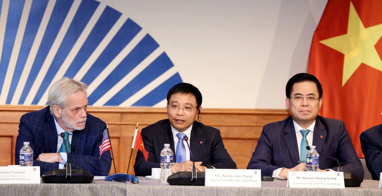 Phó Thủ tướng Nguyễn Văn Thắng: Mở ra các cơ hội hợp tác mới giữa doanh nghiệp Việt Nam và Hoa Kỳ