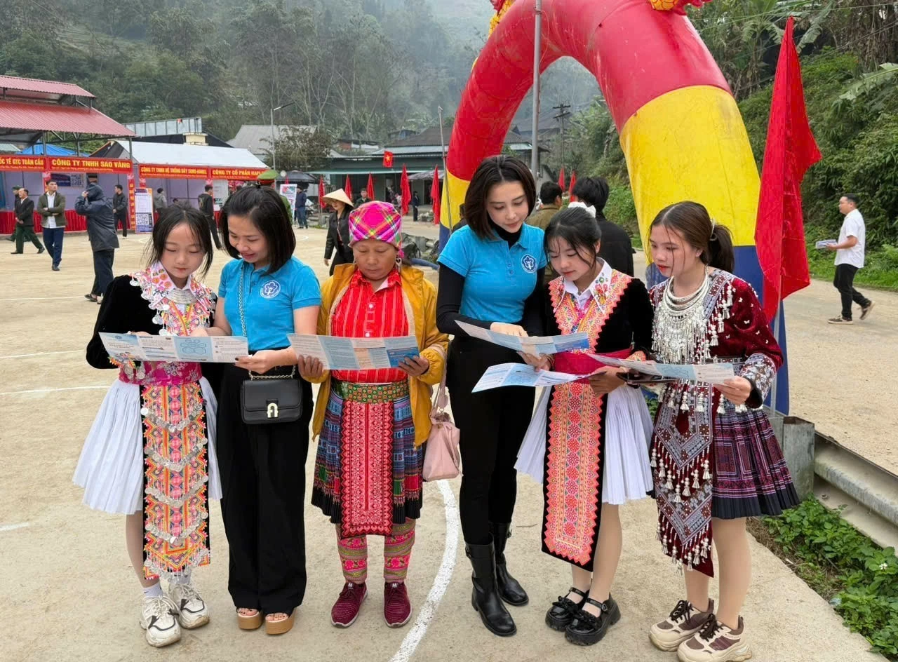 Bảo hiểm y tế học sinh, sinh viên: Mở rộng bao phủ, tăng sức bảo vệ Bảo hiểm y tế học sinh, sinh viên: Mở rộng bao phủ, tăng sức bảo vệ