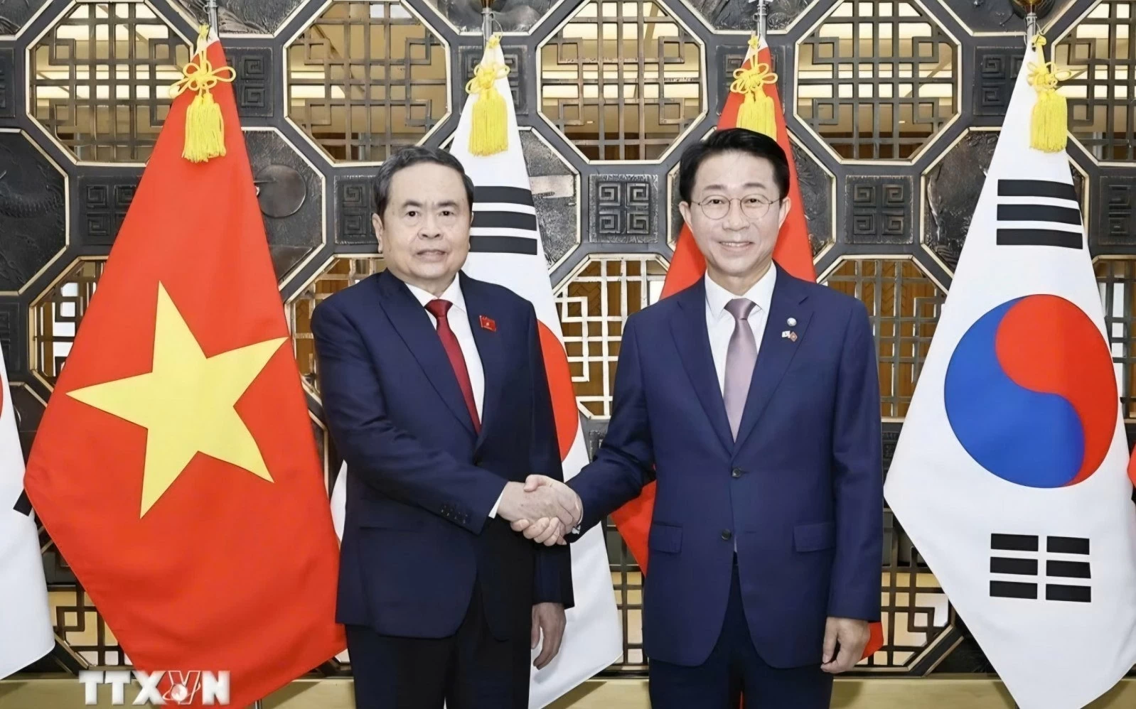 tang cuong hop tac giua co quan lap phap hai nuoc viet nam han quoc