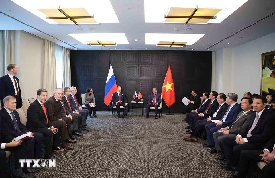 Tổng Bí thư, Chủ tịch nước Tô Lâm tiếp Chủ tịch Đảng Cộng sản Liên bang Nga