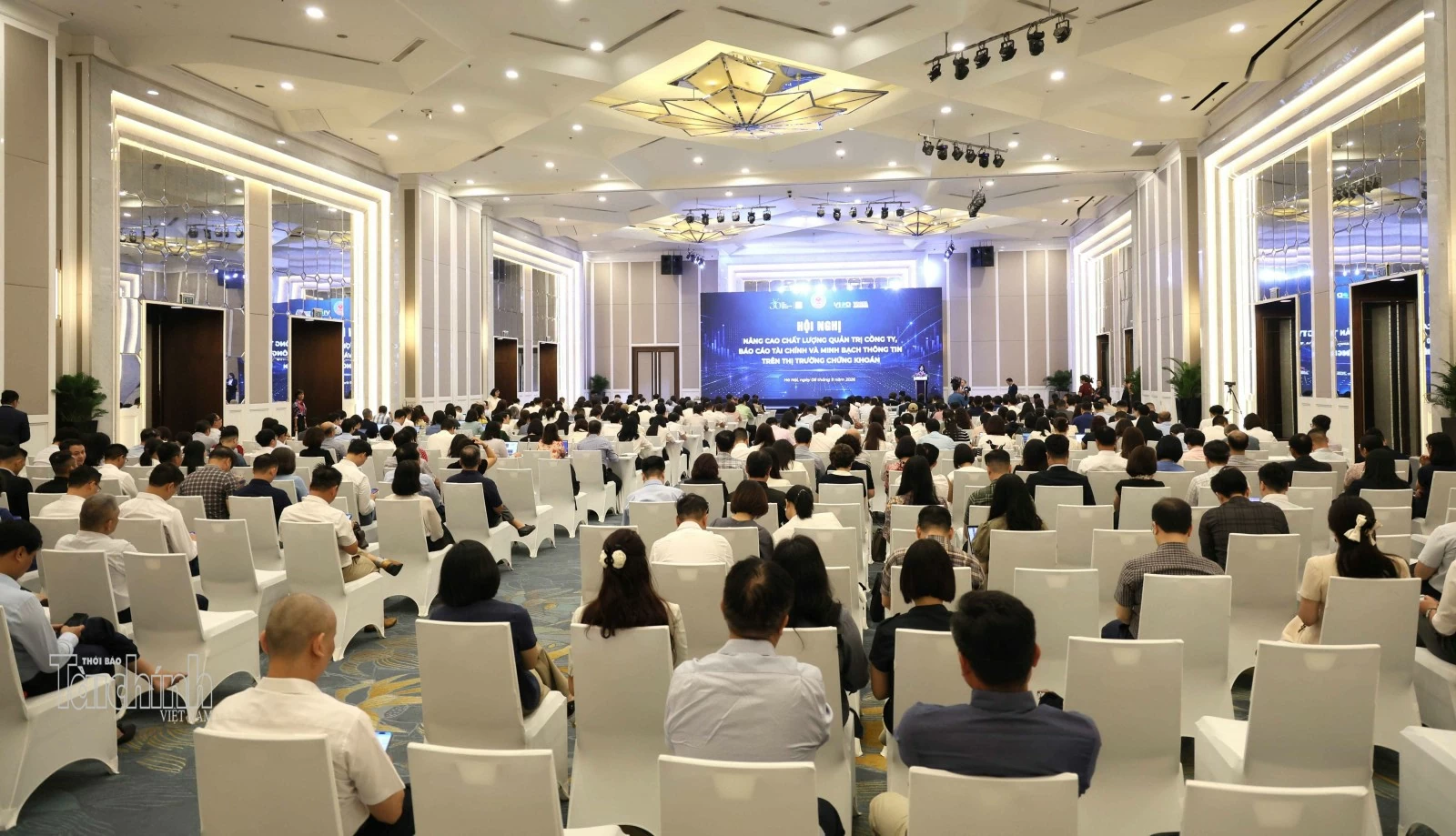Thu hẹp khoảng cách quản trị để doanh nghiệp Việt Nam tiệm cận chuẩn quốc tế