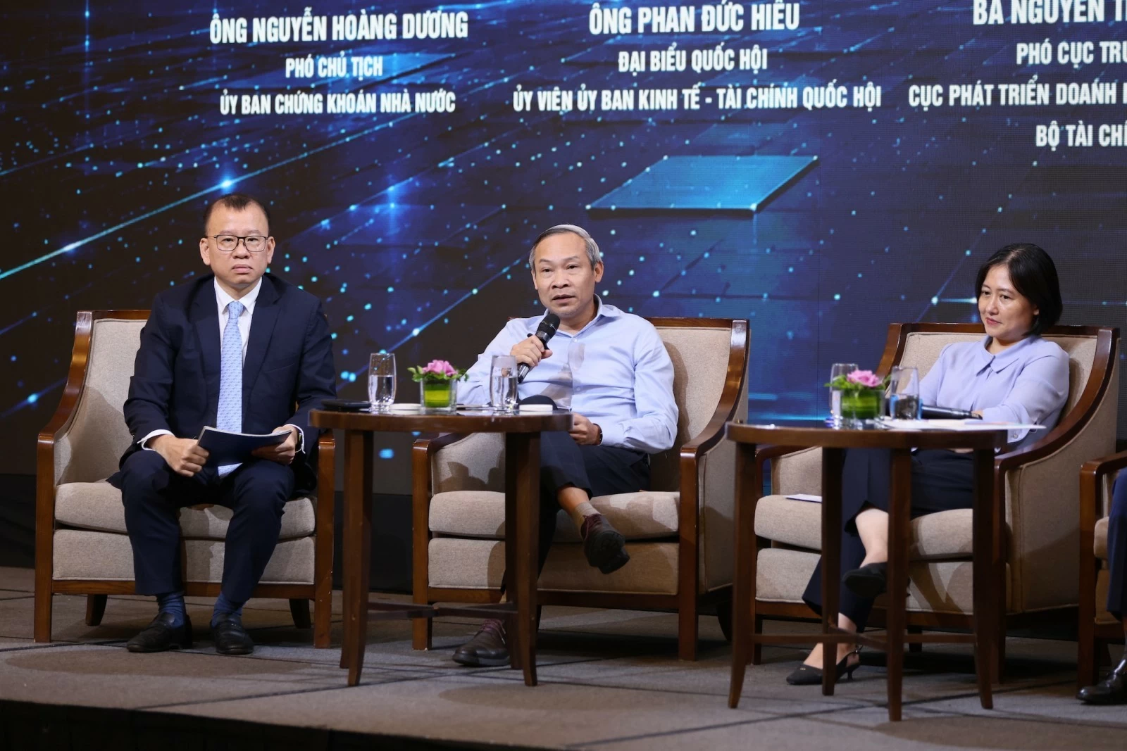 Từ “biết” đến “làm”: Khoảng trống trong quản trị công ty tại Việt Nam Từ “biết” đến “làm”: Khoảng trống trong quản trị công ty tại Việt Nam