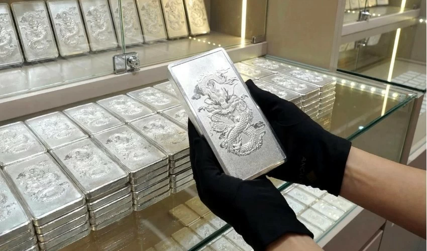 Ngày 9/9: Giá bạc trong nước giảm, thế giới ở mức 66,022 USD/ounce Ngày 9/9: Giá bạc trong nước giảm, thế giới ở mức 66,022 USD/ounce