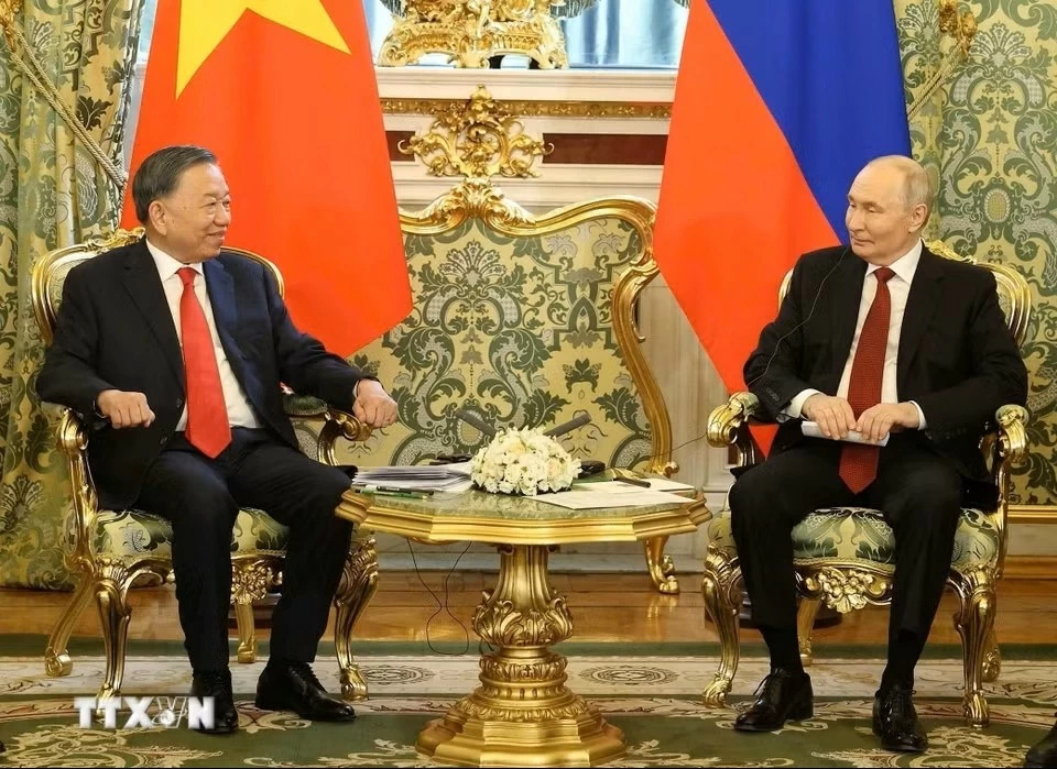 Tổng thống Nga Putin chủ trì Lễ đón Tổng Bí thư, Chủ tịch nước Tô Lâm cùng Phu nhân