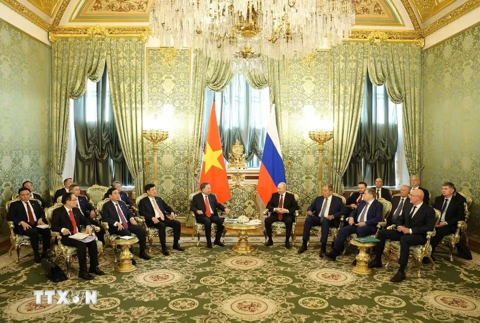 Tổng thống Nga Putin chủ trì Lễ đón Tổng Bí thư, Chủ tịch nước Tô Lâm cùng Phu nhân